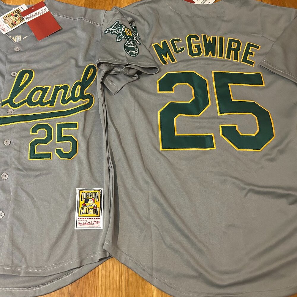 OAKLAND A's MARK McGWIRE Men's JERSEY Sz M,L,XL,2X,3X By Mitchell & Ness NWT - Picture 5 of 7